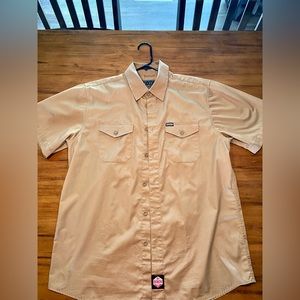 Dixxon Short sleeve Work Force shirt in khaki.